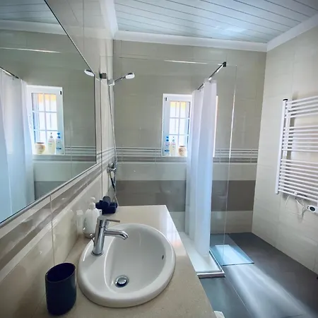 Casa Dos Castanheiros Angra Do Heroismo Terra Chã