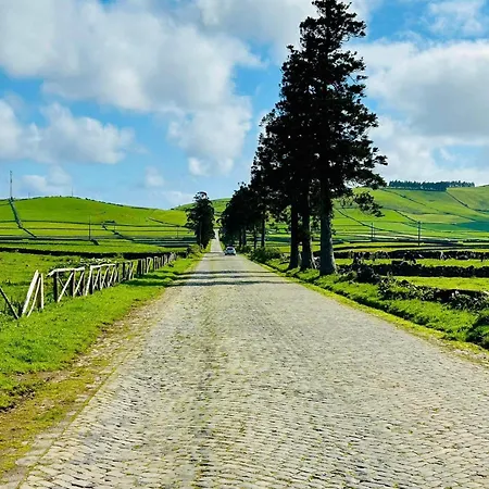 Casa Dos Castanheiros Angra Do Heroismo