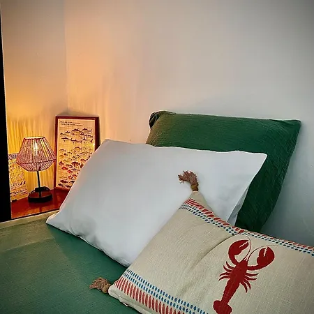 Casa Dos Castanheiros Angra Do Heroismo ゲストハウス Terra Chã