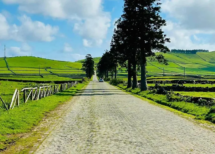Casa Dos Castanheiros Angra Do Heroismo