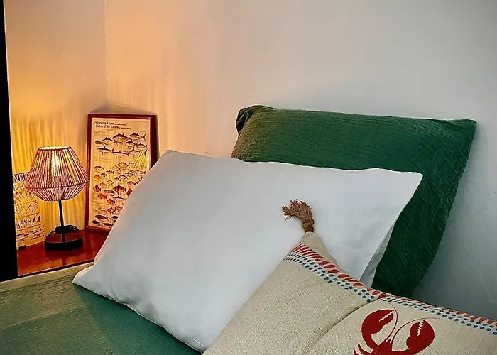 Casa Dos Castanheiros Angra Do Heroismo Guest house Terra Cha